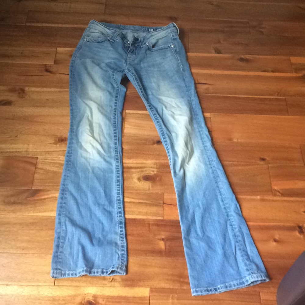 Miss Me Jeans with style, worn twice